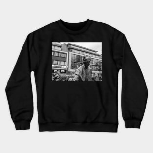 City centre statue Crewneck Sweatshirt